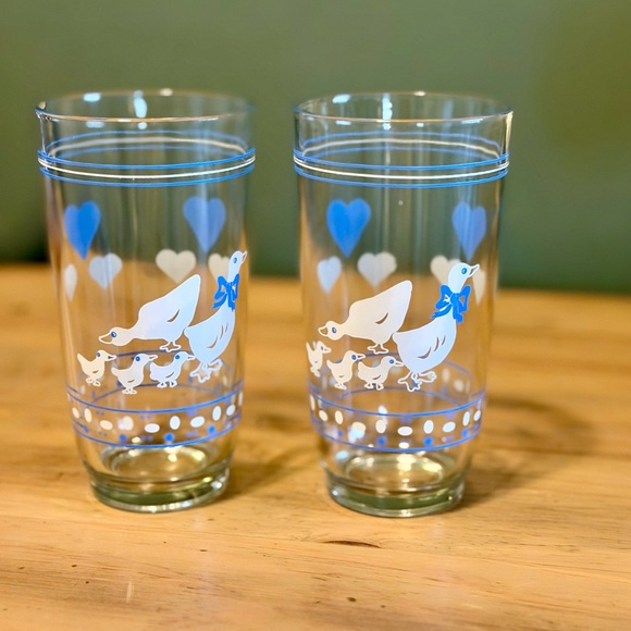Vintage America Other - Farmhouse Geese & Hearts Tumblers Drinking Glass 12 oz, Brazil, Set of 2 Retro